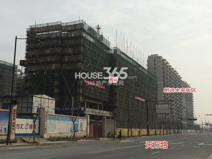 东田怡丰城项目8号楼施工进程图（2015.2）