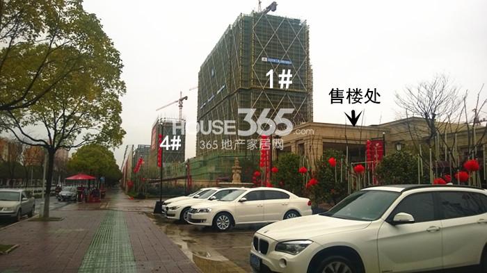绿城九龙仓钱塘明月1、4号楼施工实景图 2015年2月摄 