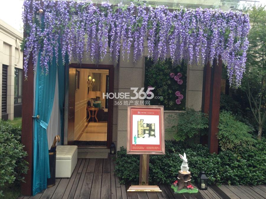 阳光城上府B2样板房入口实景图 2015年6月摄