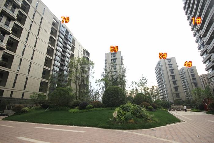 浙能广宇锦润公寓1、4、5、6、7号楼施工进度图 2015年6月摄